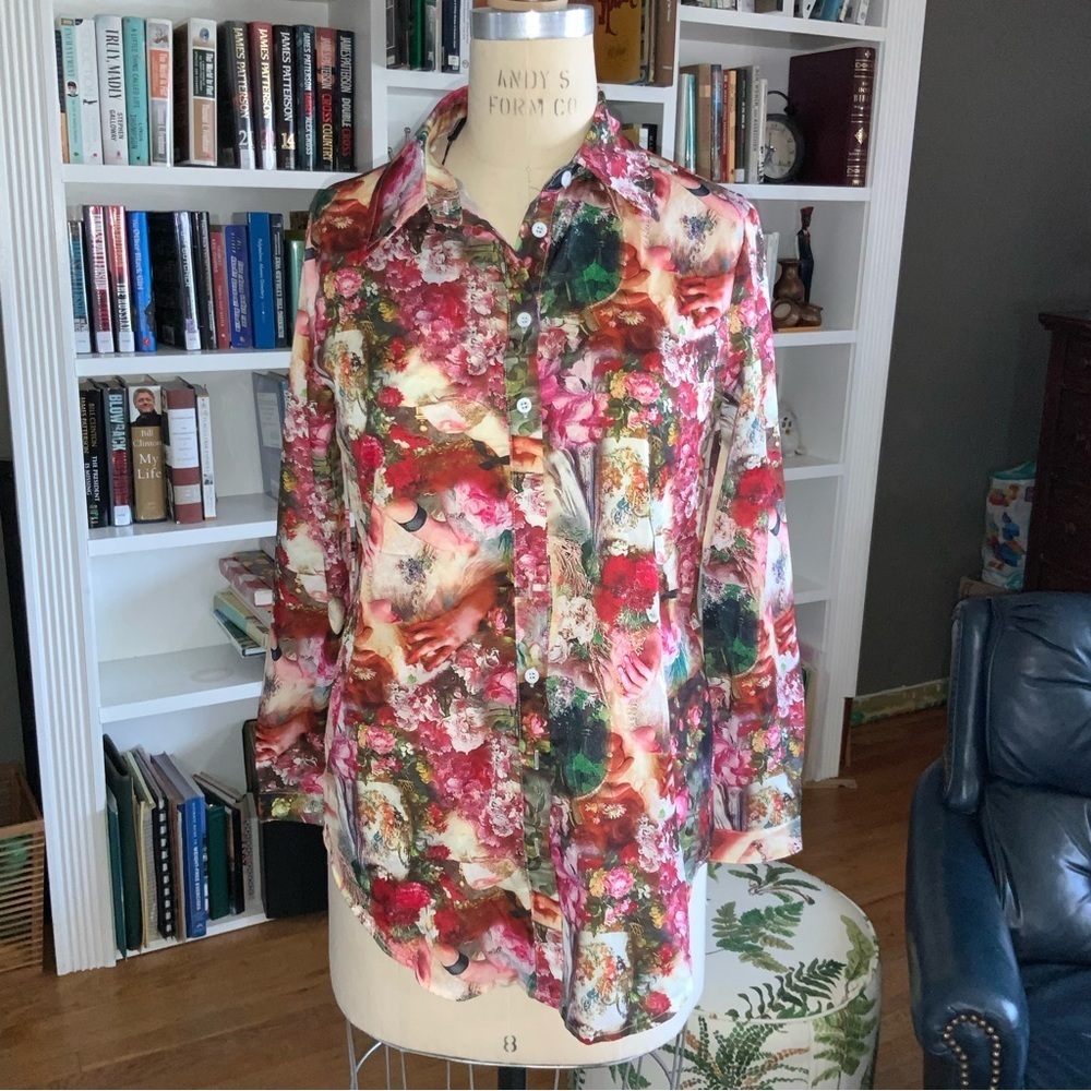 PrettyLittleThing Floral Print Silky Button Down Shirt Womens Size 0